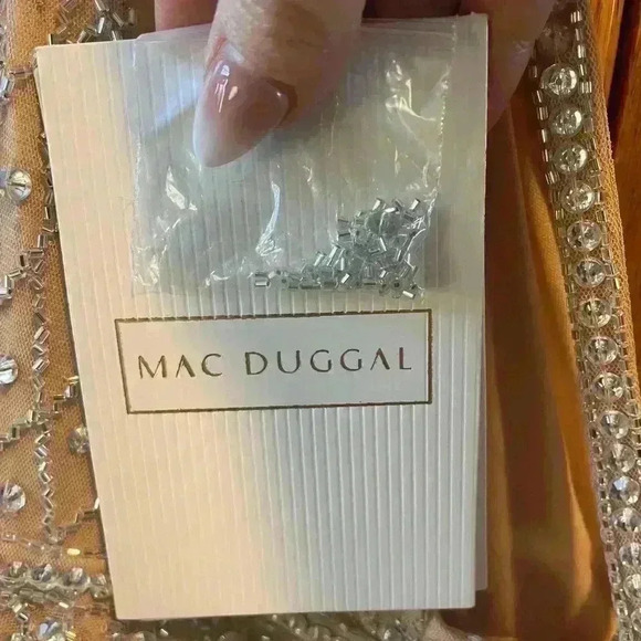 NWT Mac Duggal Size 10 Sleeveless Beaded Open Back Gown Nude Silver - Picture 14 of 14